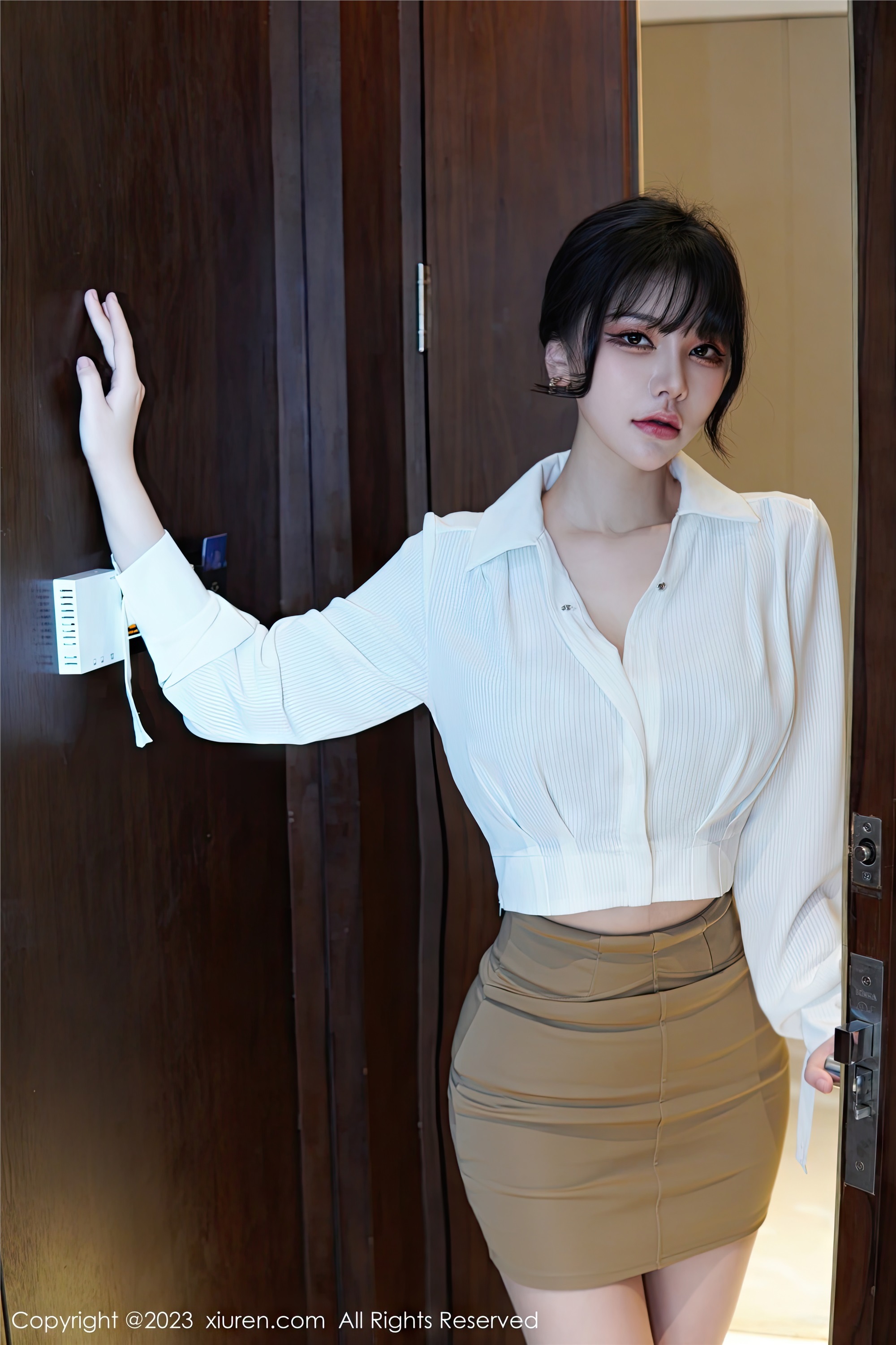 XIUREN秀人网 2023.01.10 No.6111 桃桃子